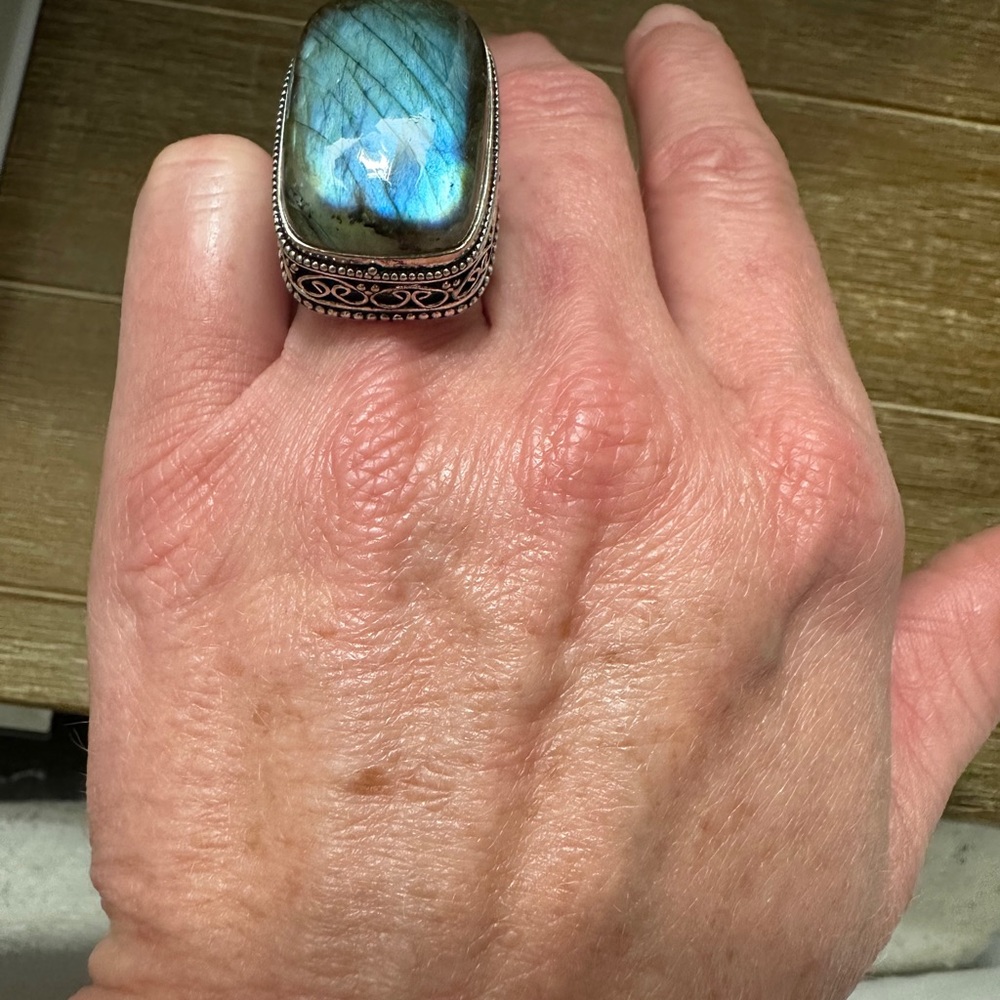 Large Labradorite Sterling Silver Ring with Decorative Details in Size 7
